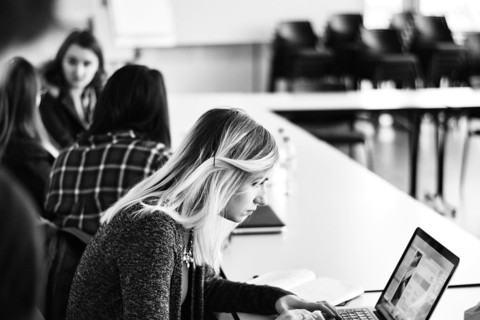 5 leerplatforms voor de brugklas op een rij (2026)